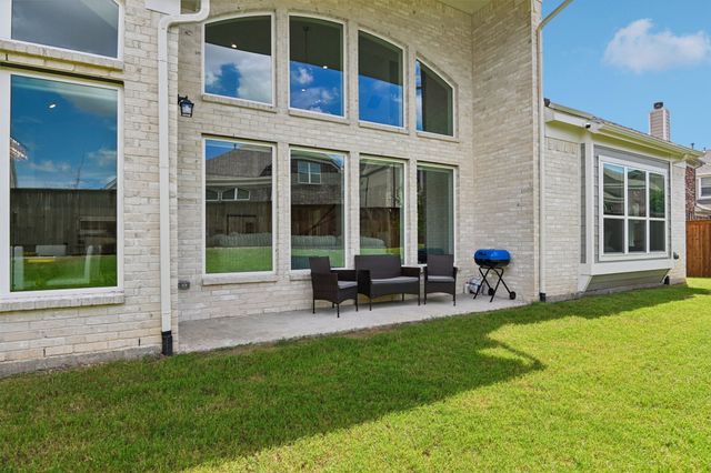 925 Oglethorpe Lane, Savannah, TX 76227