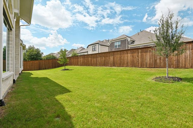925 Oglethorpe Lane, Savannah, TX 76227