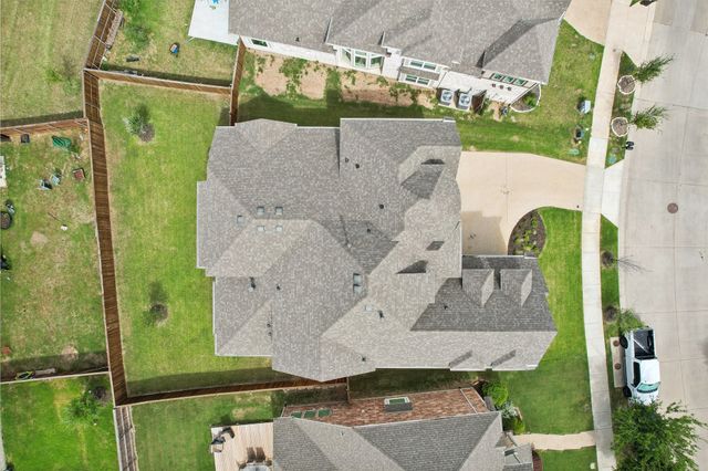 925 Oglethorpe Lane, Savannah, TX 76227
