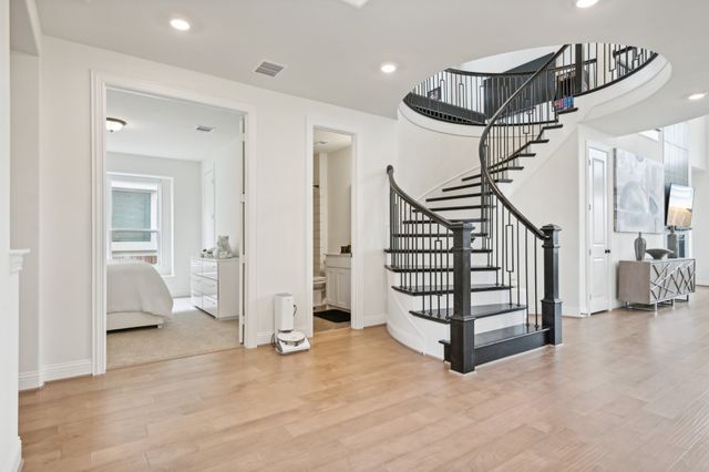 925 Oglethorpe Lane, Savannah, TX 76227