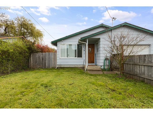 416 GLEN Ave, Sutherlin, OR 97479