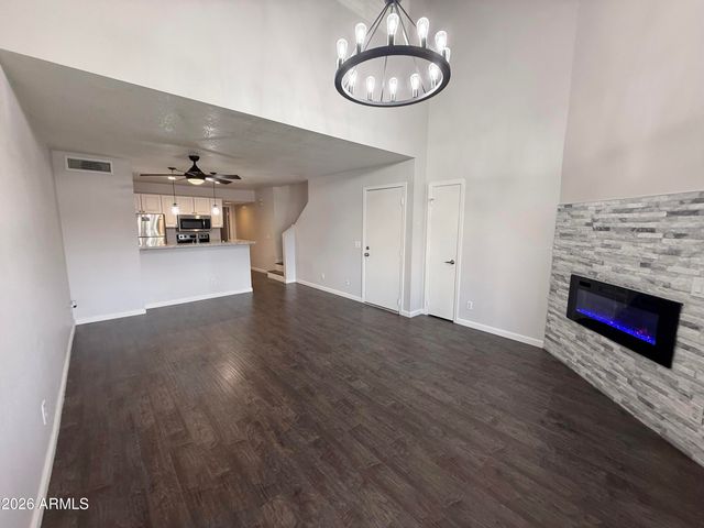 19820 N 13TH Avenue 206, Phoenix, AZ 85027
