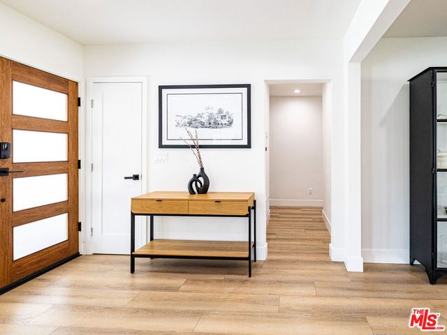 1485 Norwich Avenue, Thousand Oaks, CA 91360