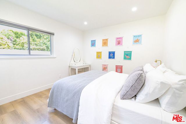 1485 Norwich Avenue, Thousand Oaks, CA 91360