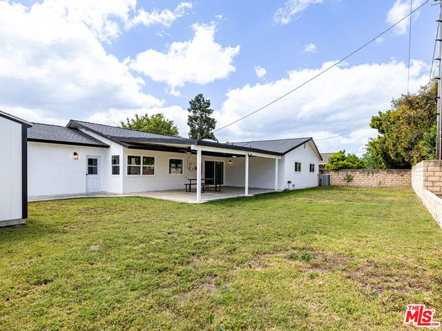 1485 Norwich Avenue, Thousand Oaks, CA 91360