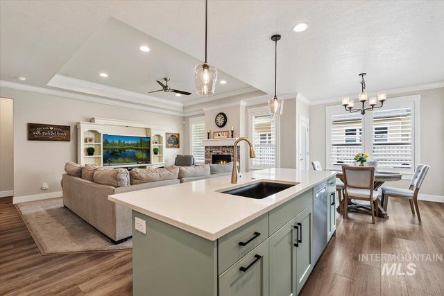 1653 Shoal Point Ave, Middleton, ID 83644