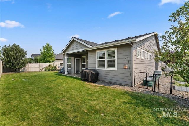 1653 Shoal Point Ave, Middleton, ID 83644