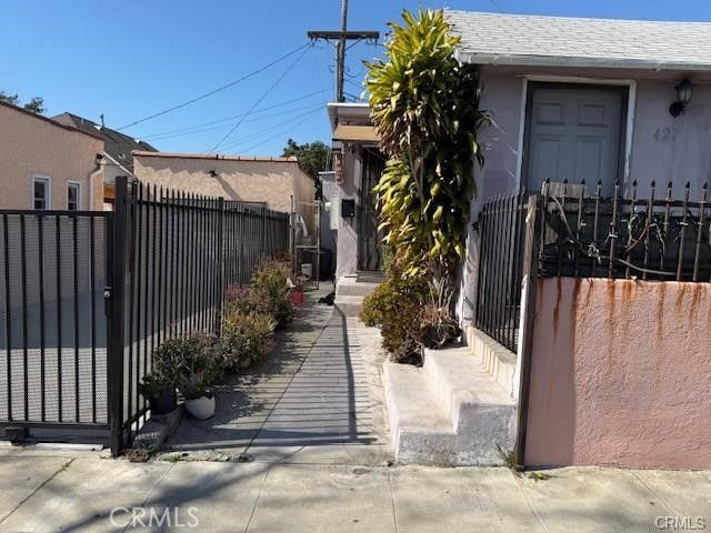 423 S Chevy Chase, Glendale, CA 91205