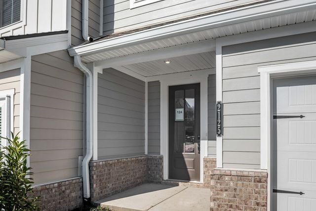 2125 Cheltenham Place, Columbia, TN 38401