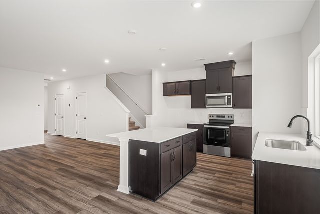 2125 Cheltenham Place, Columbia, TN 38401