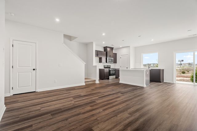 2125 Cheltenham Place, Columbia, TN 38401