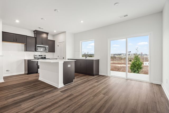 2125 Cheltenham Place, Columbia, TN 38401