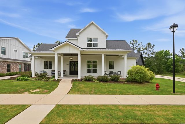4885 Edgewood Park, Conway, AR 72034