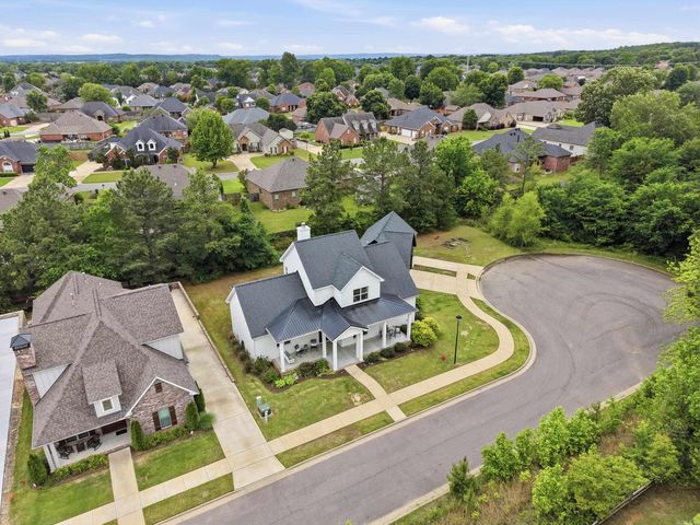4885 Edgewood Park, Conway, AR 72034