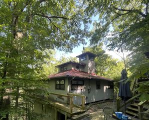 1385 Lakeside Dr, Smithville, TN 37166