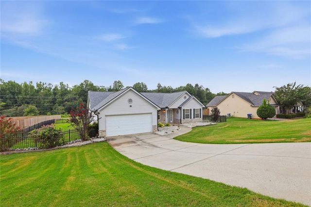 953 Jefferson Walk Circle, Jefferson, GA 30549