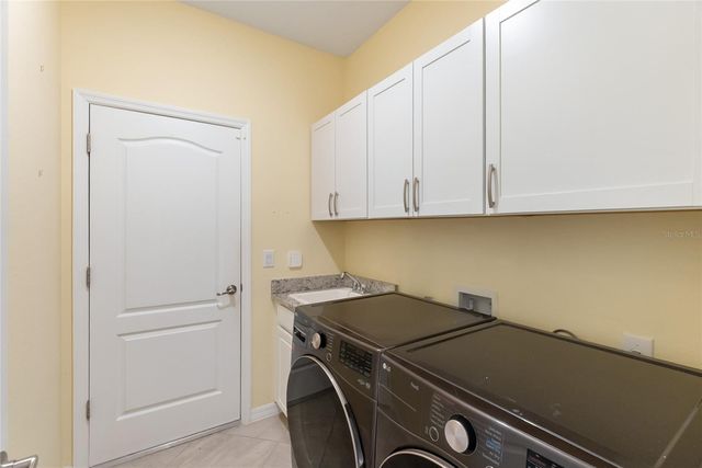 9730 CARNOUSTIE PLACE, Bradenton, FL 34211