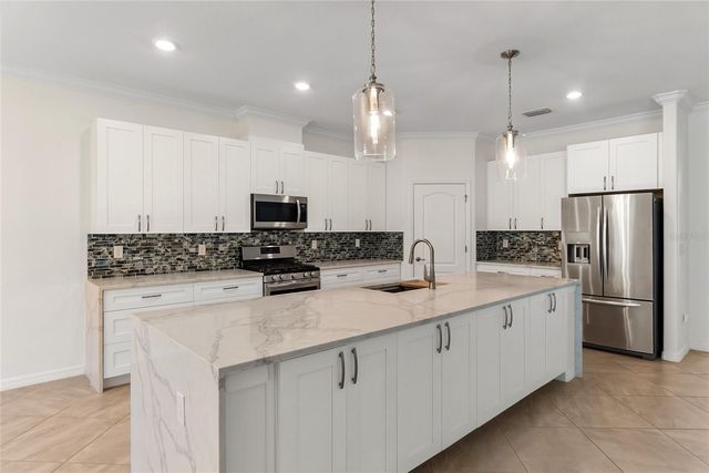 9730 CARNOUSTIE PLACE, Bradenton, FL 34211
