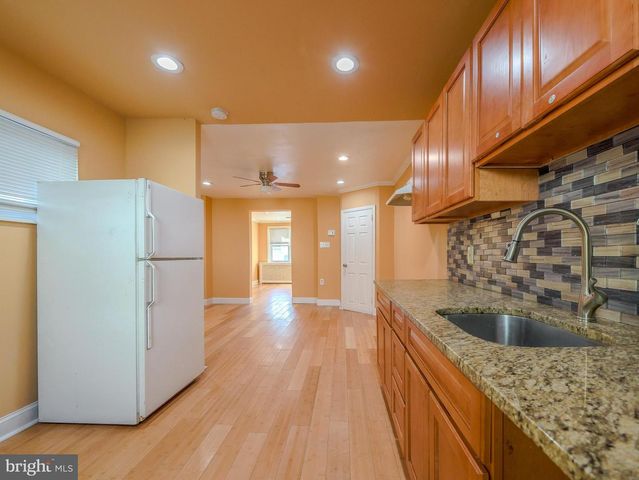 81 HARTLEY RD, Lansdowne, PA 19050