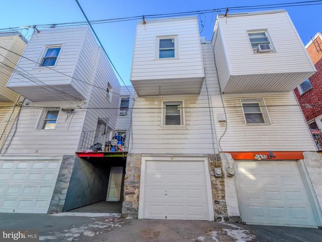 81 HARTLEY RD, Lansdowne, PA 19050