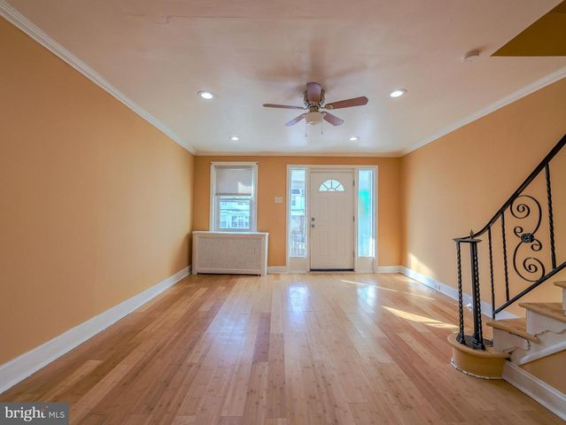 81 HARTLEY RD, Lansdowne, PA 19050