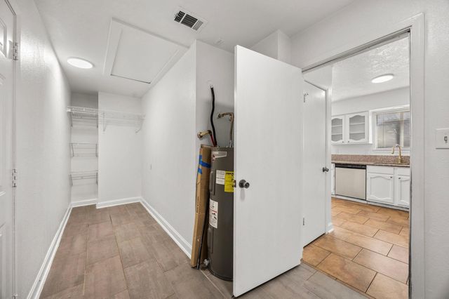 6522 Brookgate Drive, Spring, TX 77373