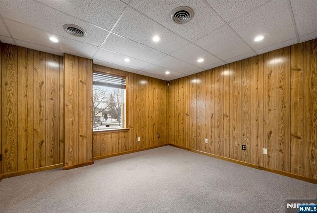 573 Valley Road 5, Wayne, NJ 07470