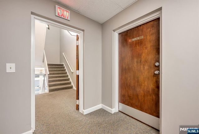 573 Valley Road 5, Wayne, NJ 07470