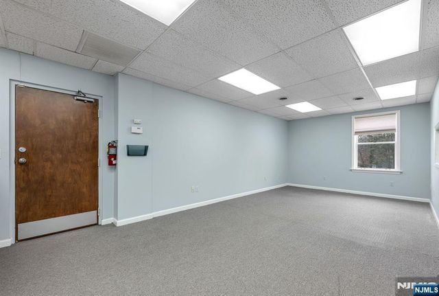 573 Valley Road 5, Wayne, NJ 07470