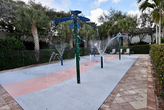 8079 Snowflake Obsidian Trail, Delray Beach, FL 33446
