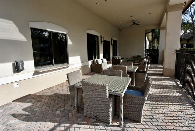 8079 Snowflake Obsidian Trail, Delray Beach, FL 33446