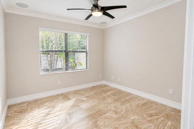 8079 Snowflake Obsidian Trail, Delray Beach, FL 33446