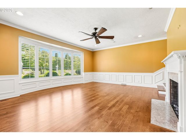 7720 Sw MONTCLAIR Dr, Portland, OR 97225