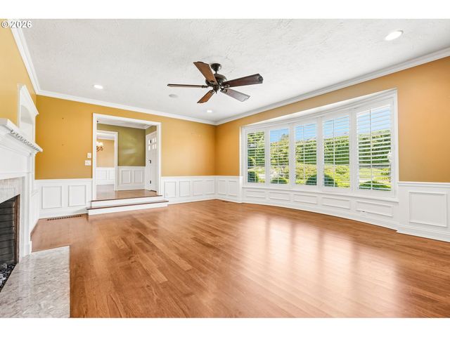7720 Sw MONTCLAIR Dr, Portland, OR 97225