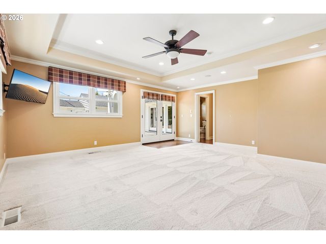 7720 Sw MONTCLAIR Dr, Portland, OR 97225