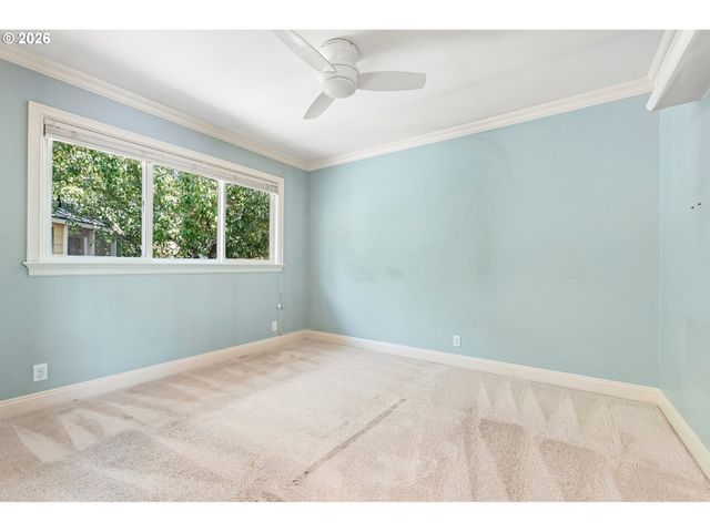 7720 Sw MONTCLAIR Dr, Portland, OR 97225