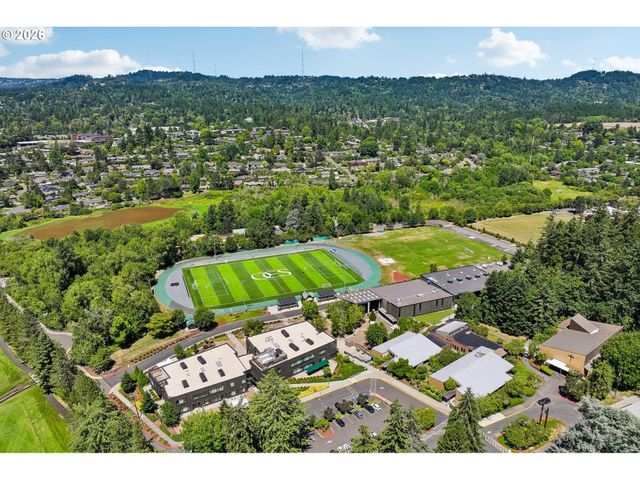 7720 Sw MONTCLAIR Dr, Portland, OR 97225
