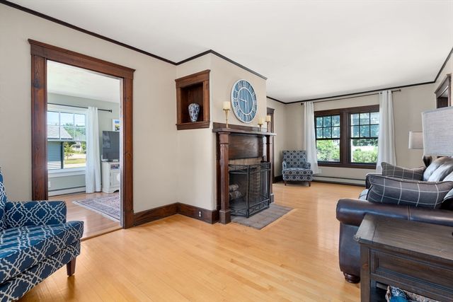 95 Samoset Ave, Mansfield, MA 02048