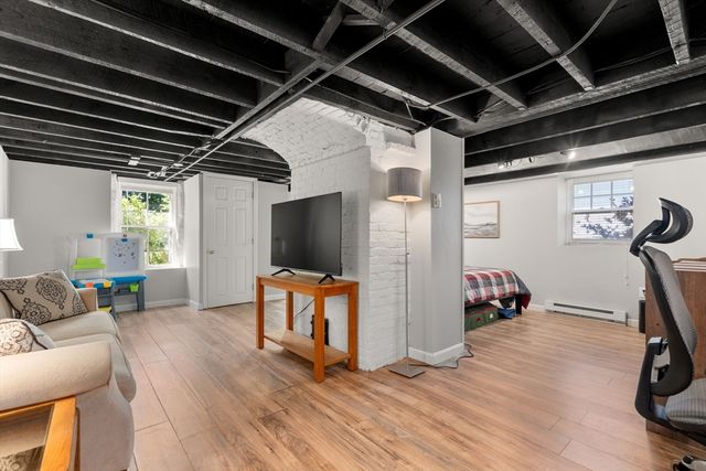95 Samoset Ave, Mansfield, MA 02048