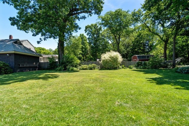 95 Samoset Ave, Mansfield, MA 02048