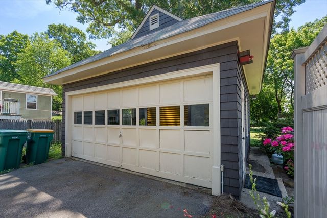 95 Samoset Ave, Mansfield, MA 02048