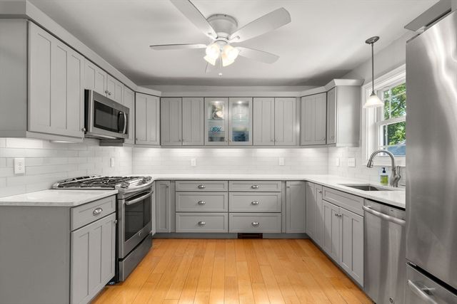 95 Samoset Ave, Mansfield, MA 02048