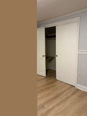 27 Elmwood Park 6, Quincy, MA 02170