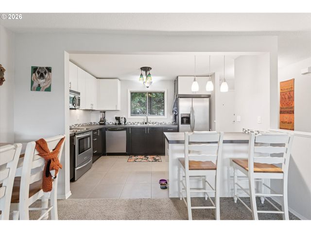 16200 PACIFIC Hwy, Lake Oswego, OR 97034