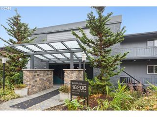 16200 PACIFIC Hwy, Lake Oswego, OR 97034
