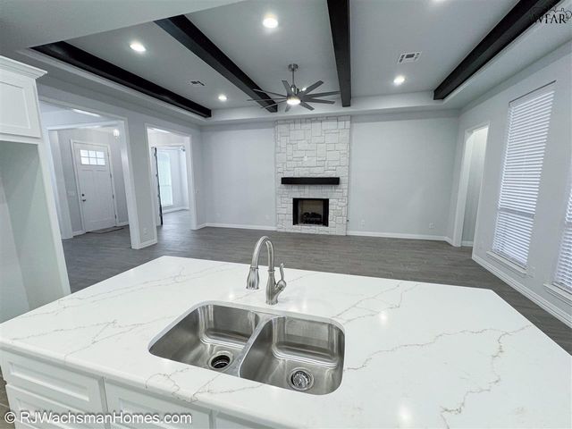 4900 HEISMAN DRIVE, Wichita Falls, TX 76310