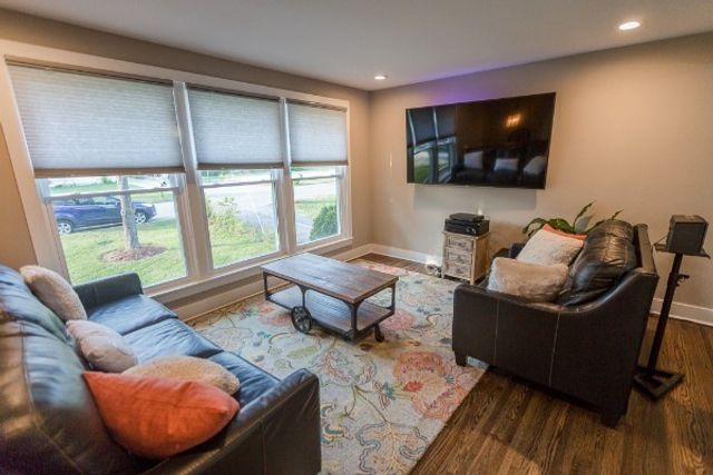 237 Eisenhower Dr, Nashville, TN 37211