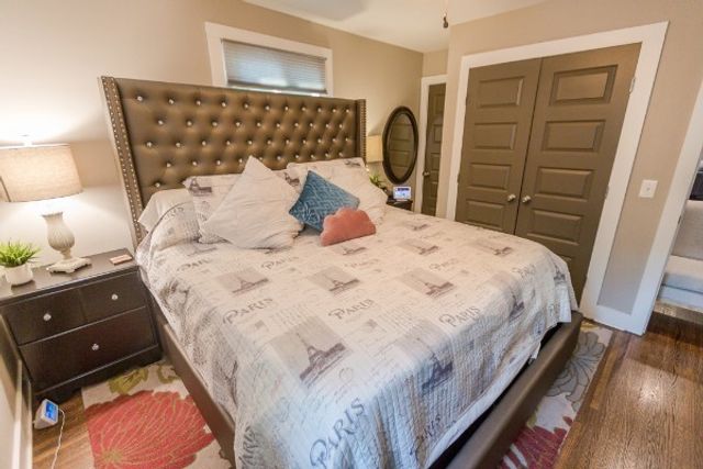 237 Eisenhower Dr, Nashville, TN 37211