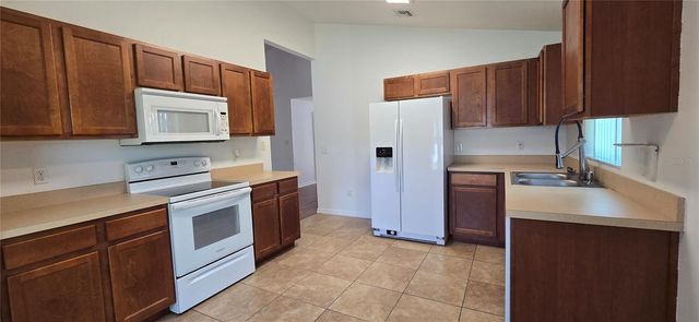 1500 KAYUNI DRIVE, Mascotte, FL 34753