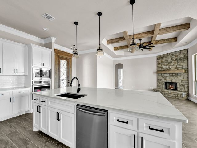 1600 Thomas Road, Springtown, TX 76082